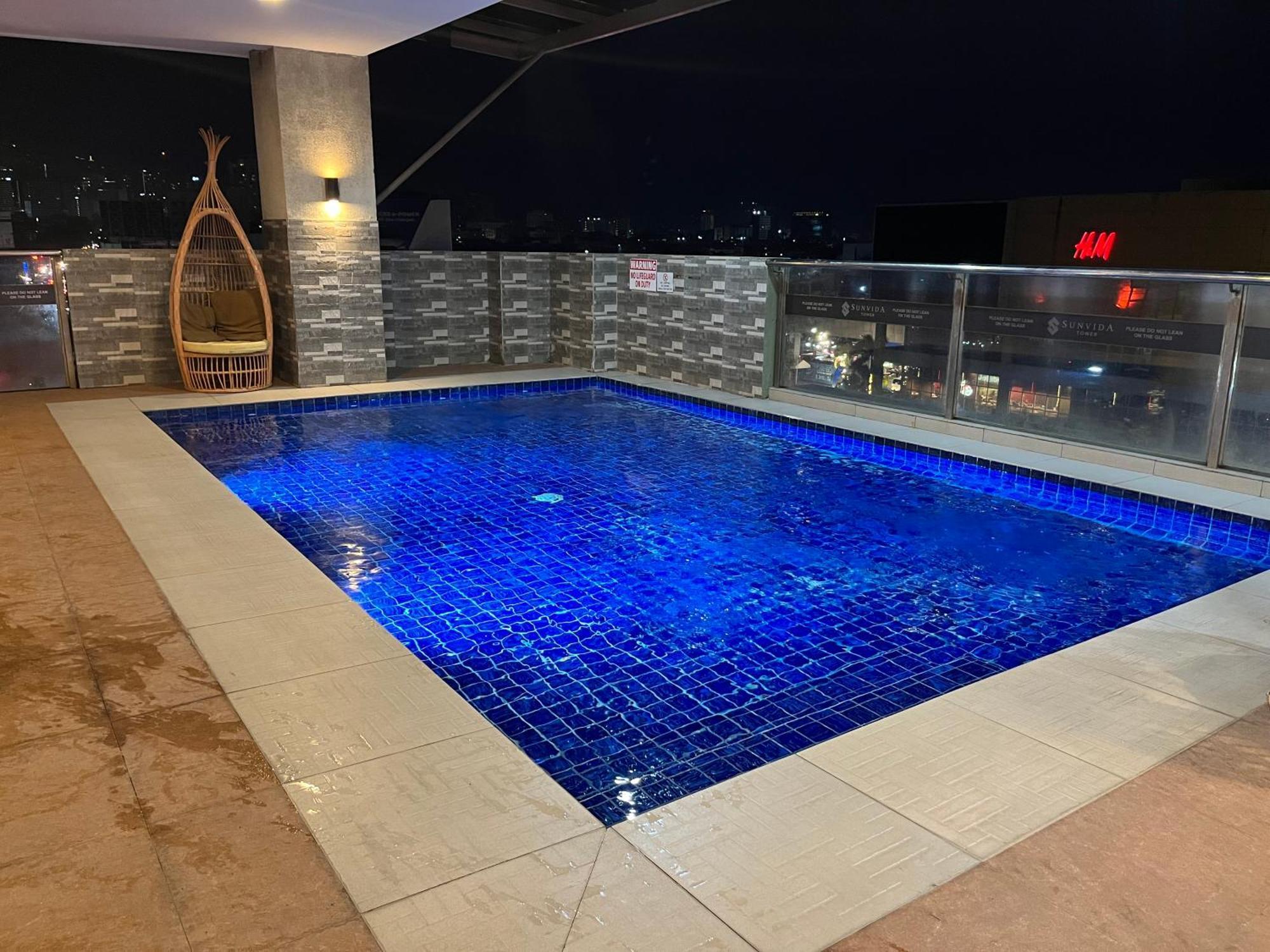 Aesthetic Functional Minimalist Space Sunvida Tower Sv1716 Cebu Stadt Exterior foto